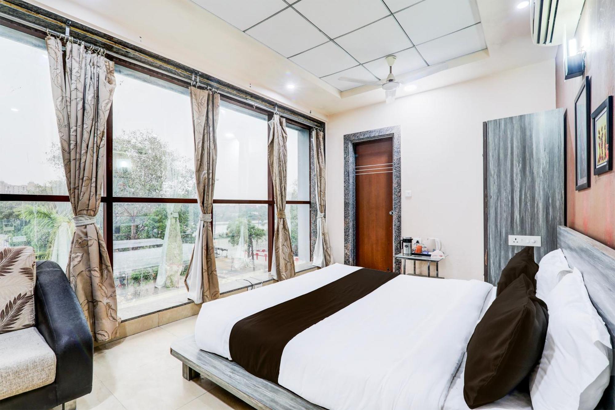 Hotel Townhouse Sakura à Lucknow Extérieur photo