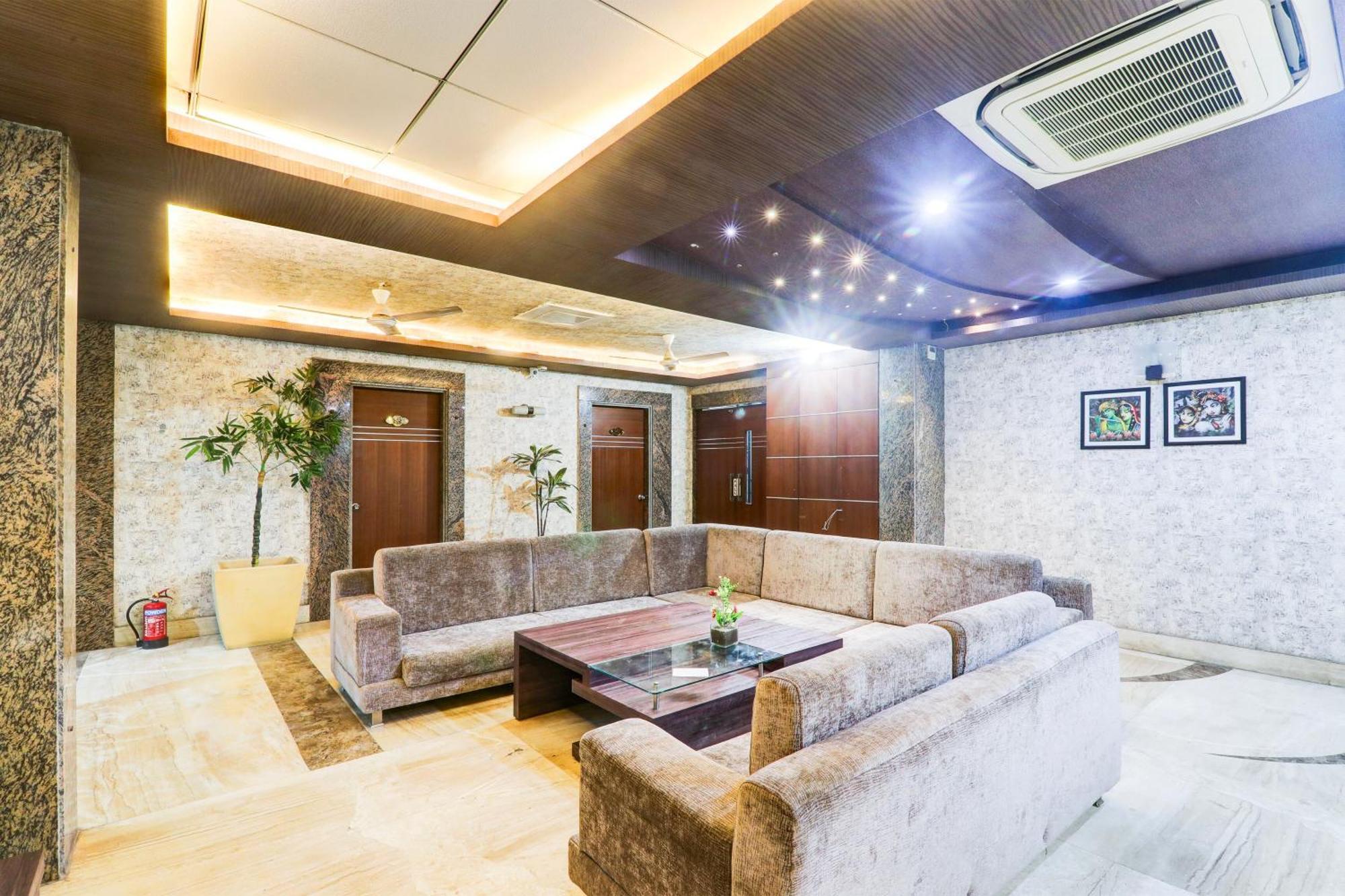 Hotel Townhouse Sakura à Lucknow Extérieur photo